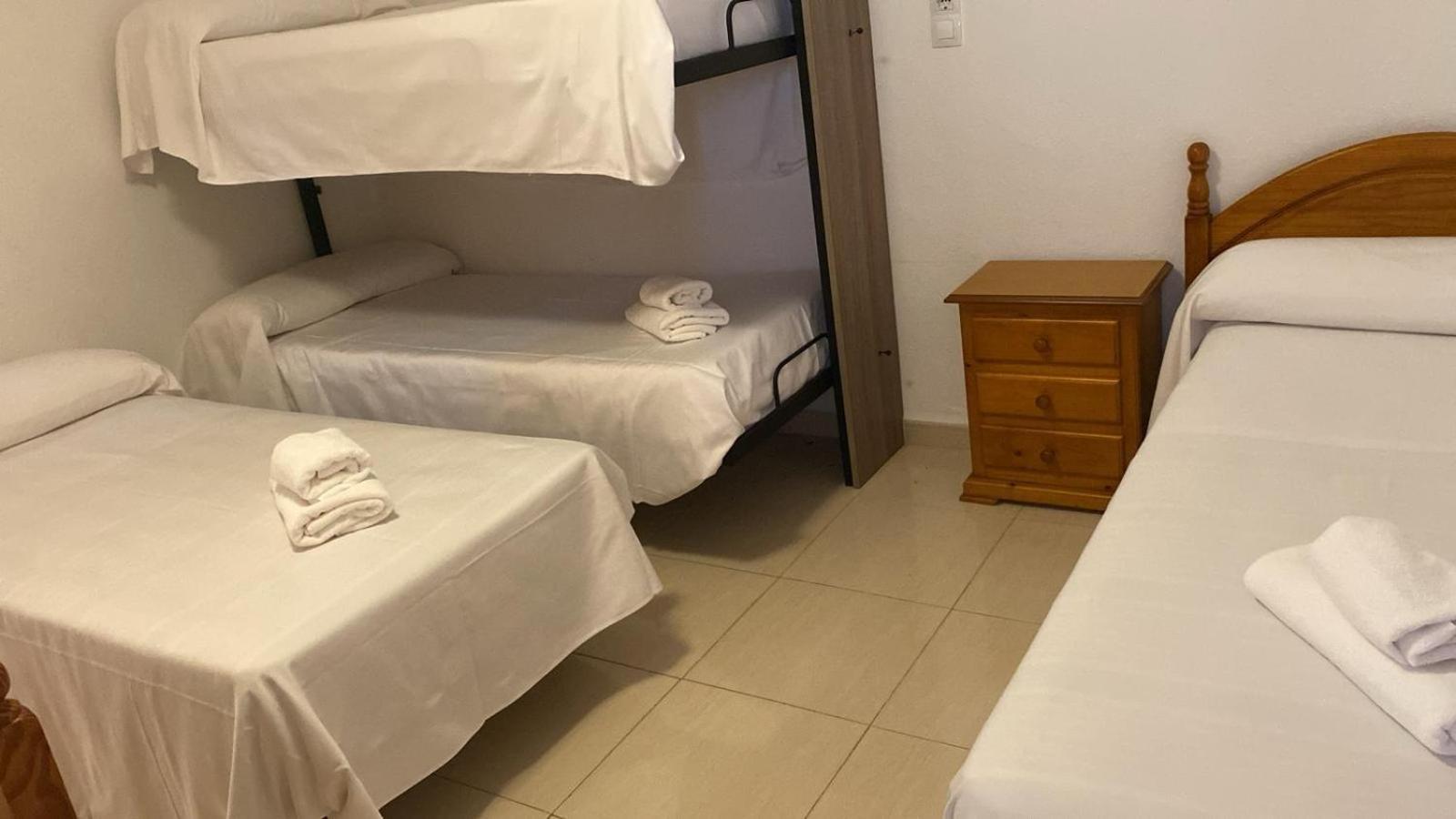Hospedium Dlj Hostal Ben Nassar Arjona Exterior foto