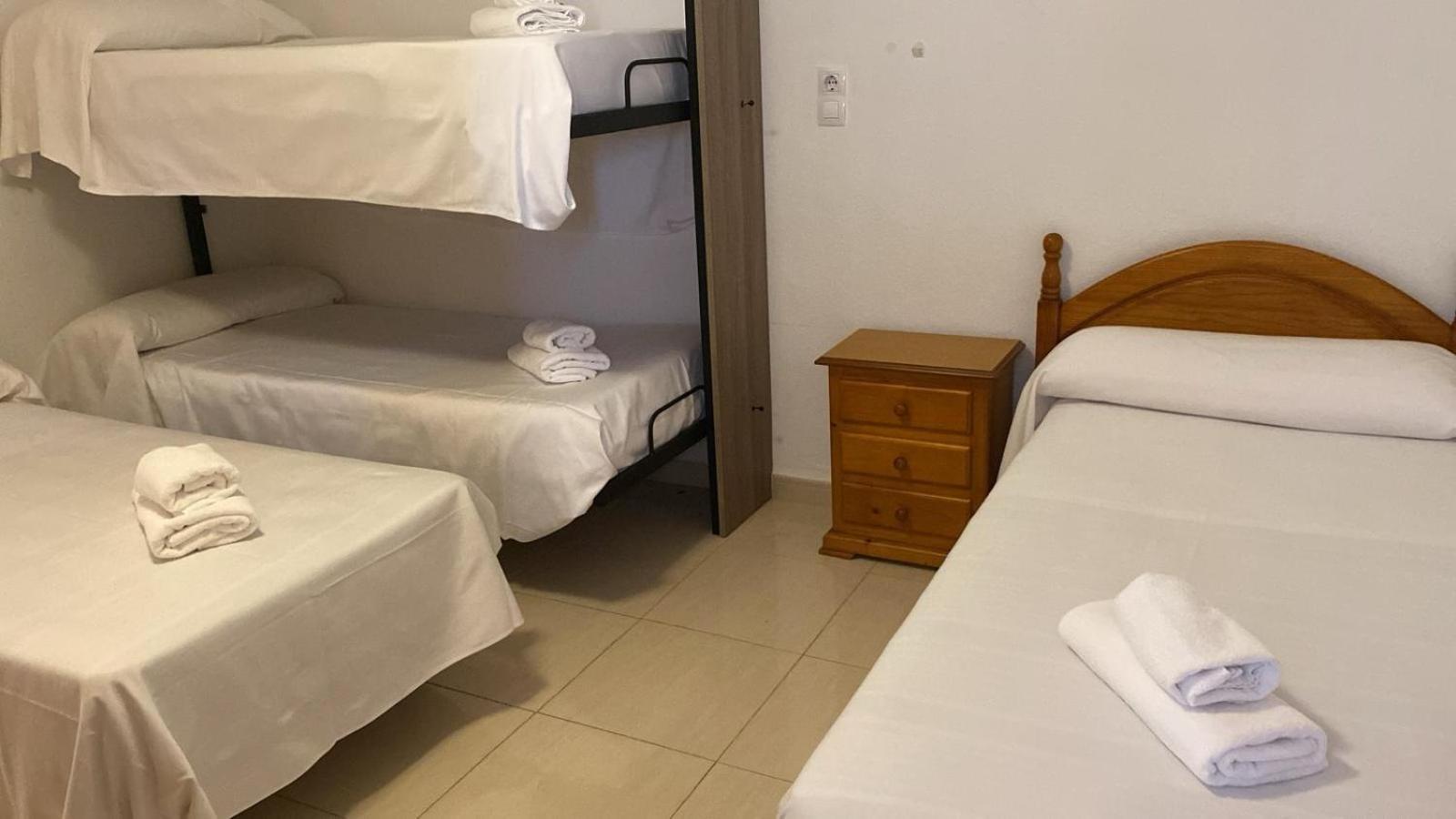Hospedium Dlj Hostal Ben Nassar Arjona Exterior foto